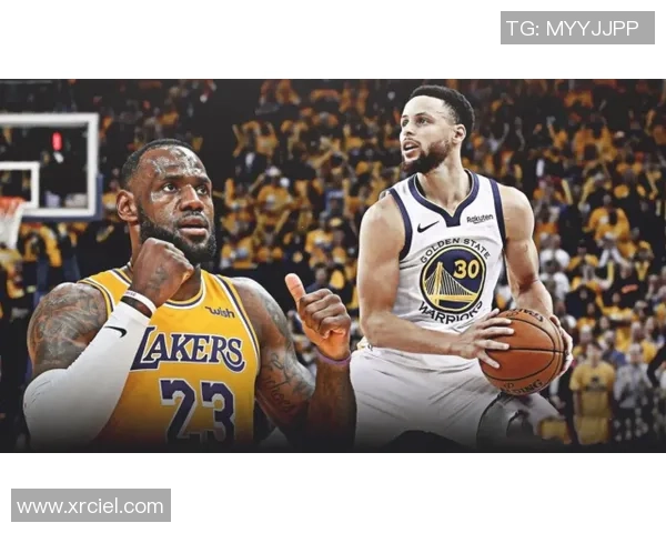 湖人勇士季前赛对决精彩回顾及球员表现分析